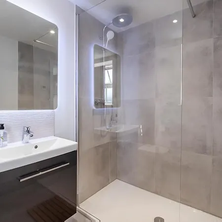 The Old Luxury York