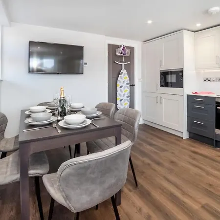 The Old Luxury Apartment