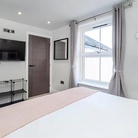 The Old Luxury Apartment *